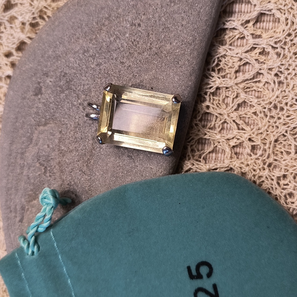Lemon Topaz pendant